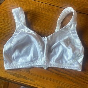 38d bra